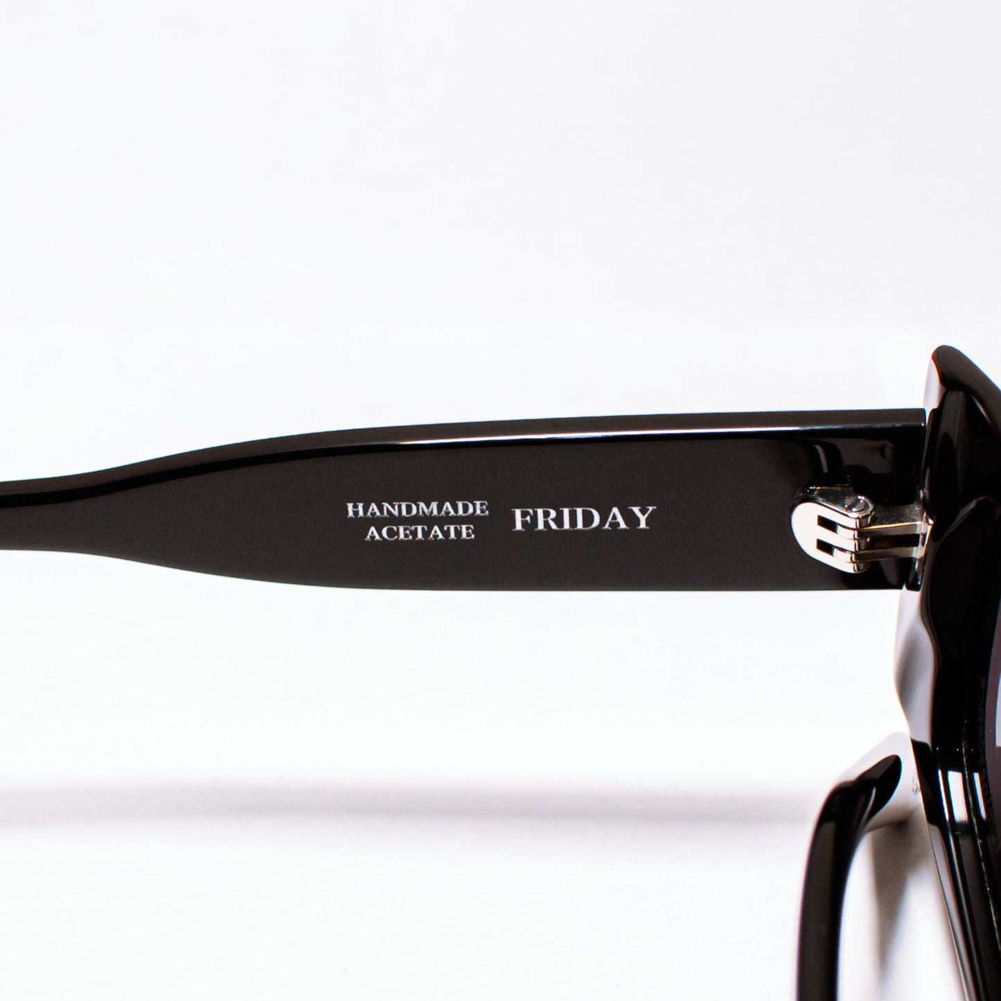 FRIDAY (偏光BLACK)